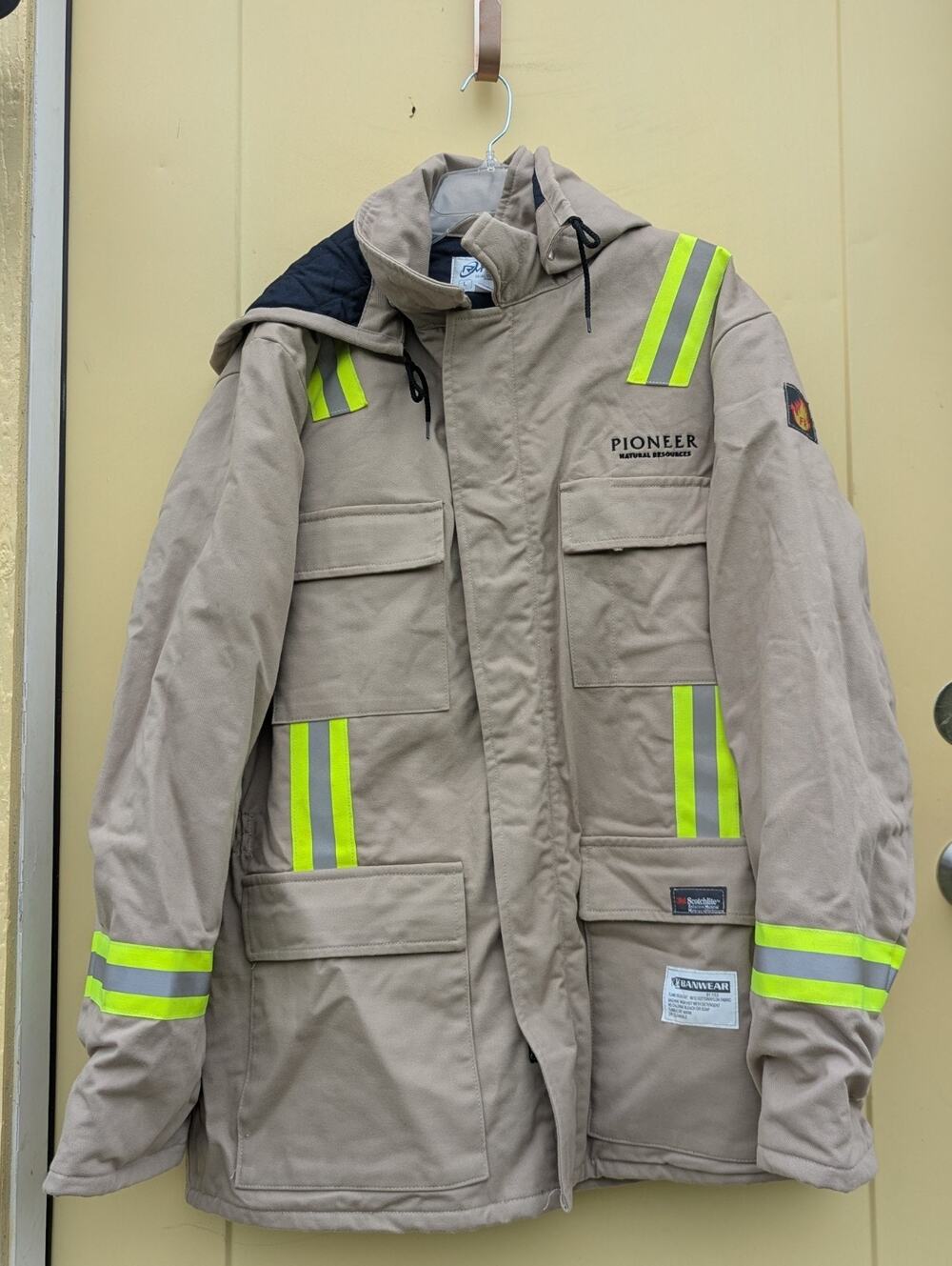 Banwear,Reynolds Hi Vis Work Jacket Men’s Large Flame Resistant,Snap Hood